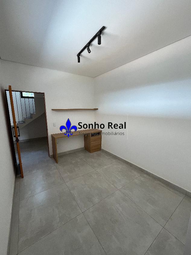 Casa de Condomínio à venda com 4 quartos, 290m² - Foto 4