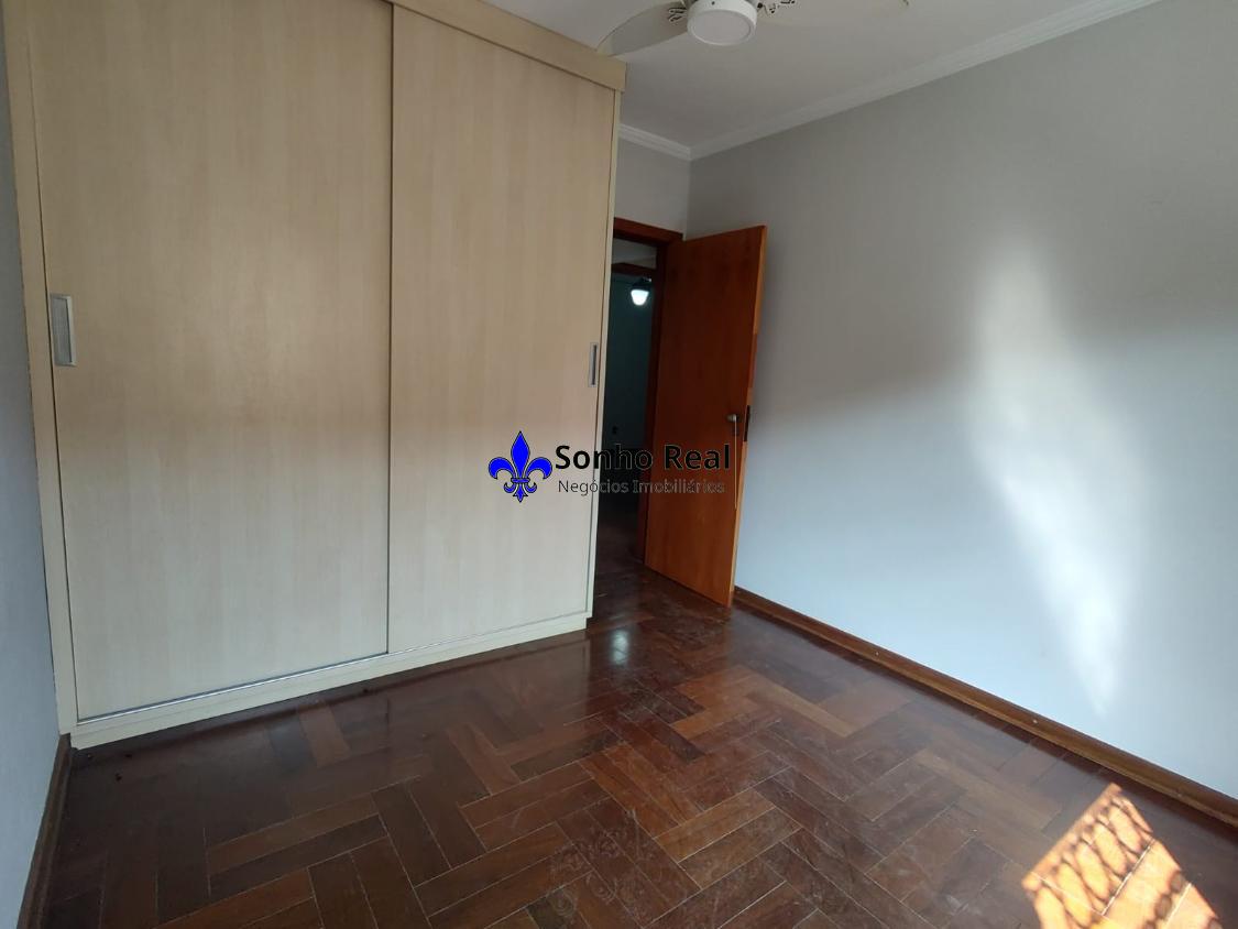 Casa à venda com 3 quartos, 132m² - Foto 13