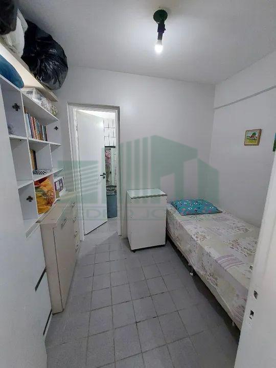 Apartamento à venda com 3 quartos, 130m² - Foto 4