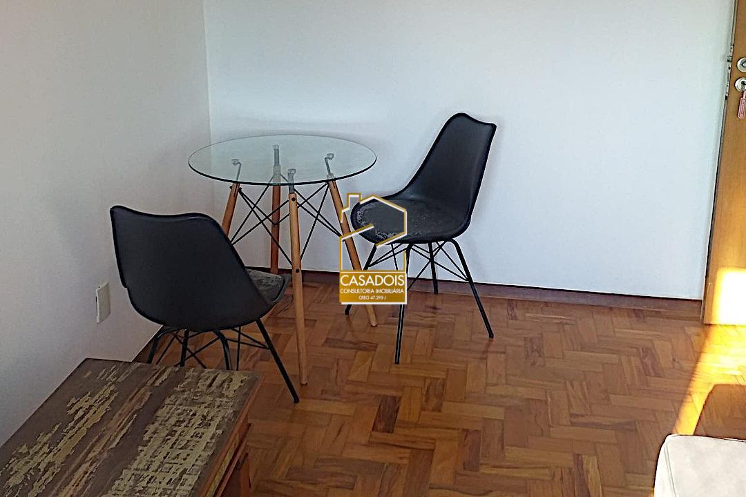 Apartamento para alugar com 1 quarto, 42m² - Foto 9