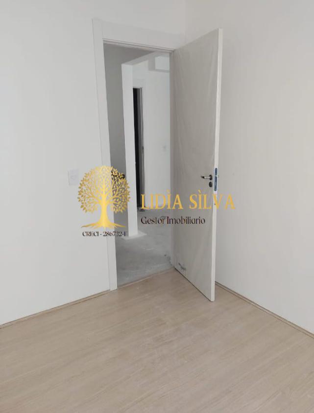 Apartamento à venda com 2 quartos, 37m² - Foto 20