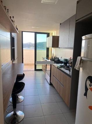 Cobertura à venda com 3 quartos, 200m² - Foto 11