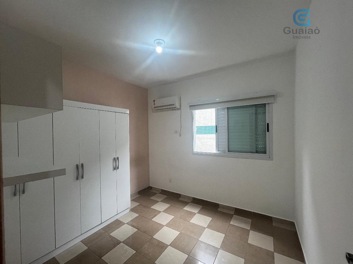 Apartamento para alugar com 3 quartos, 130m² - Foto 18