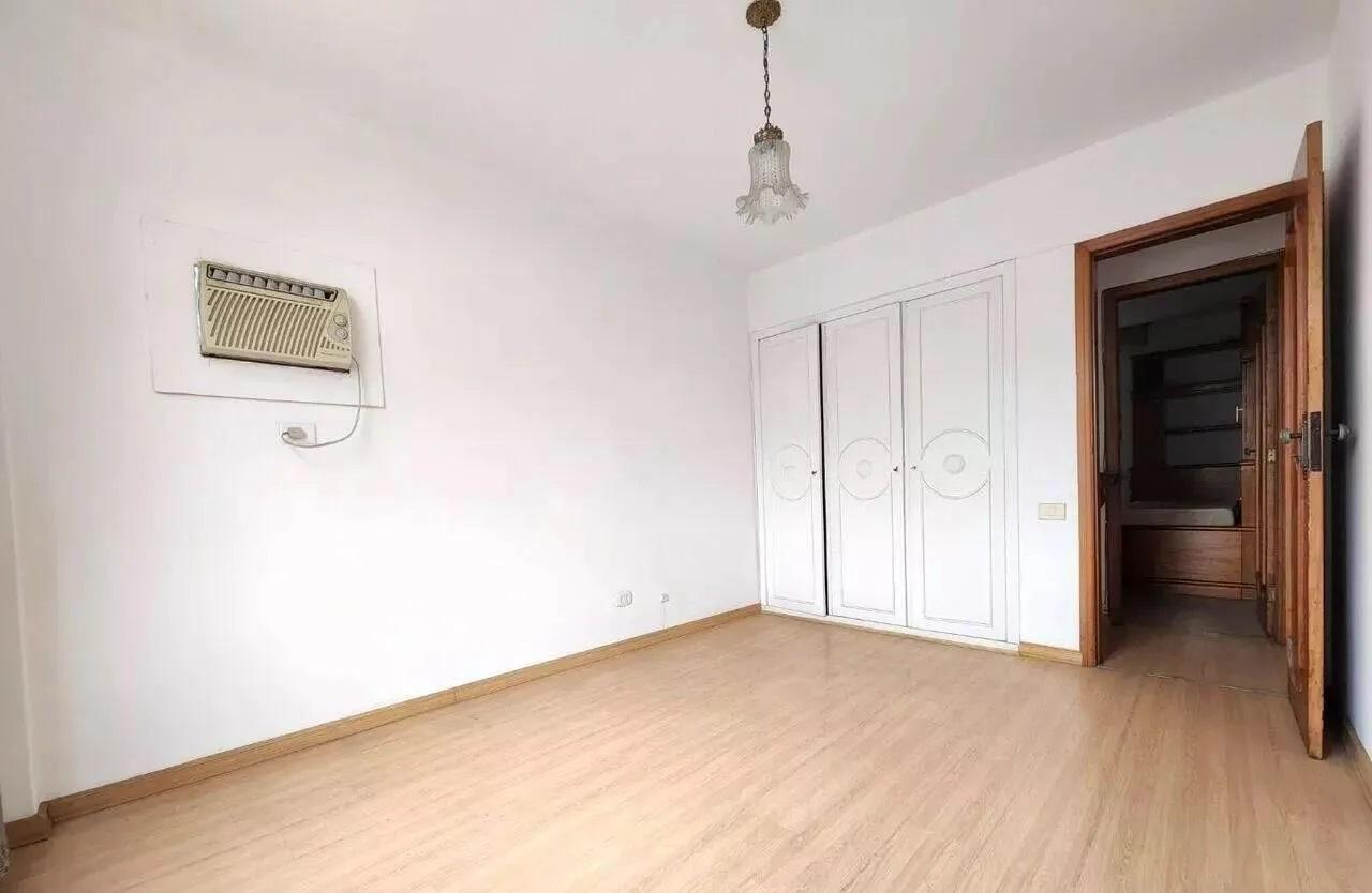 Apartamento à venda com 3 quartos, 111m² - Foto 7