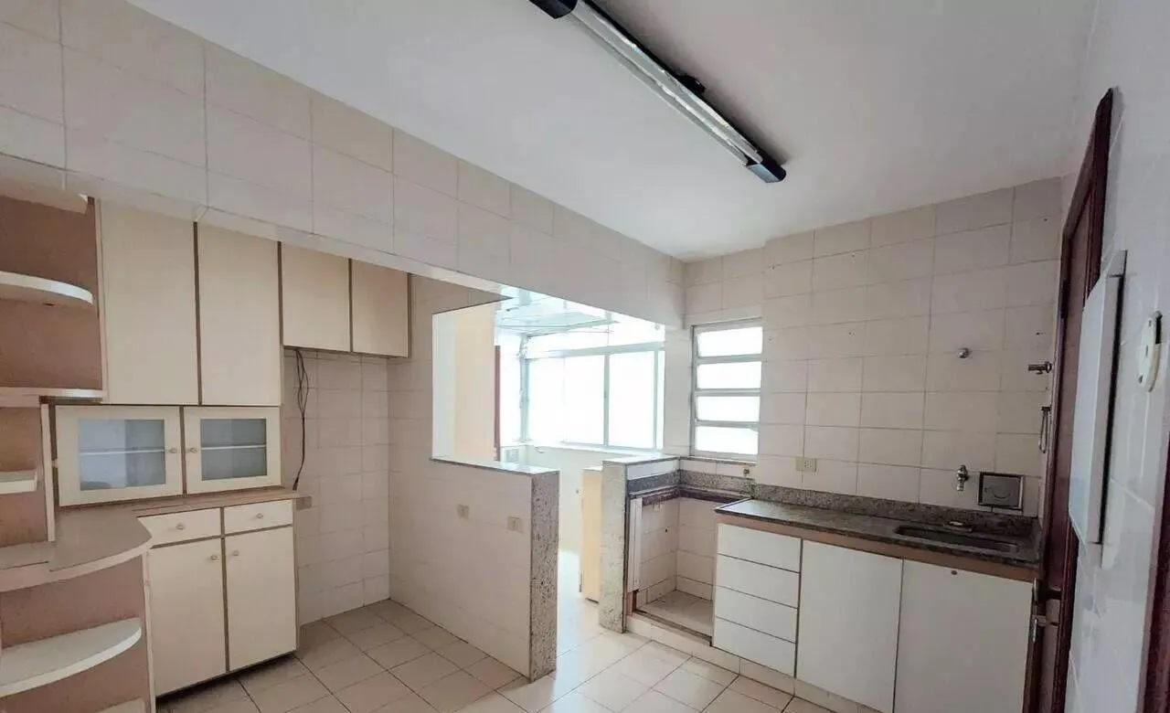 Apartamento à venda com 3 quartos, 111m² - Foto 11