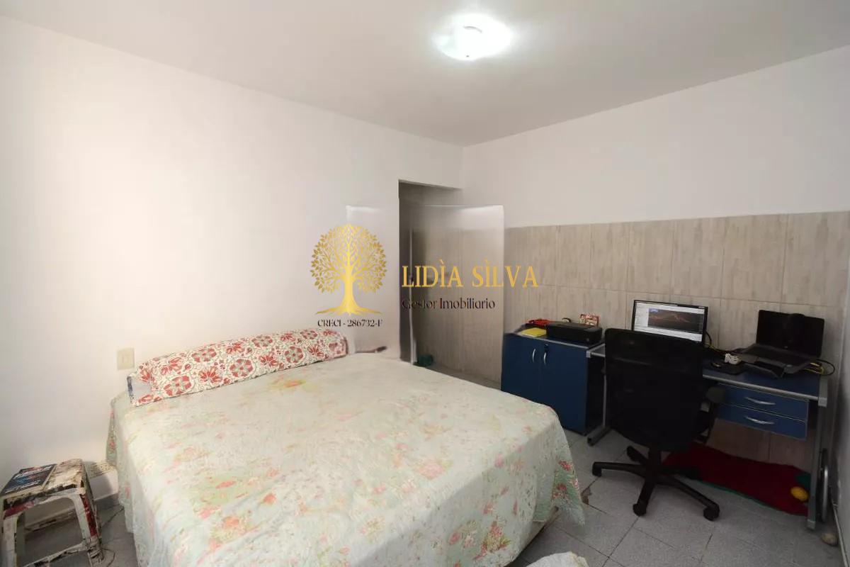 Casa à venda com 5 quartos, 300m² - Foto 44