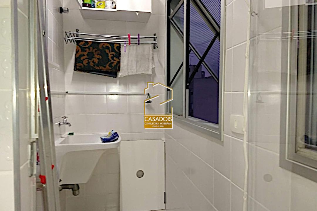 Apartamento à venda com 1 quarto, 45m² - Foto 13