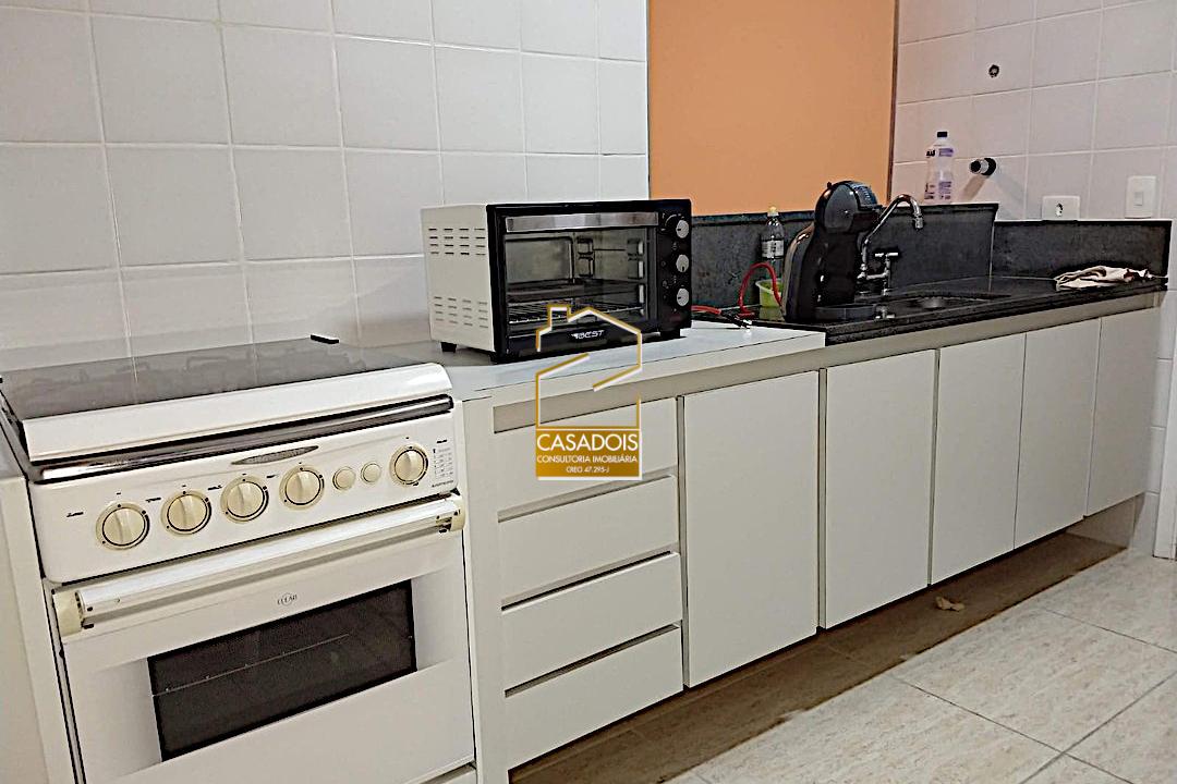 Apartamento à venda com 1 quarto, 45m² - Foto 11