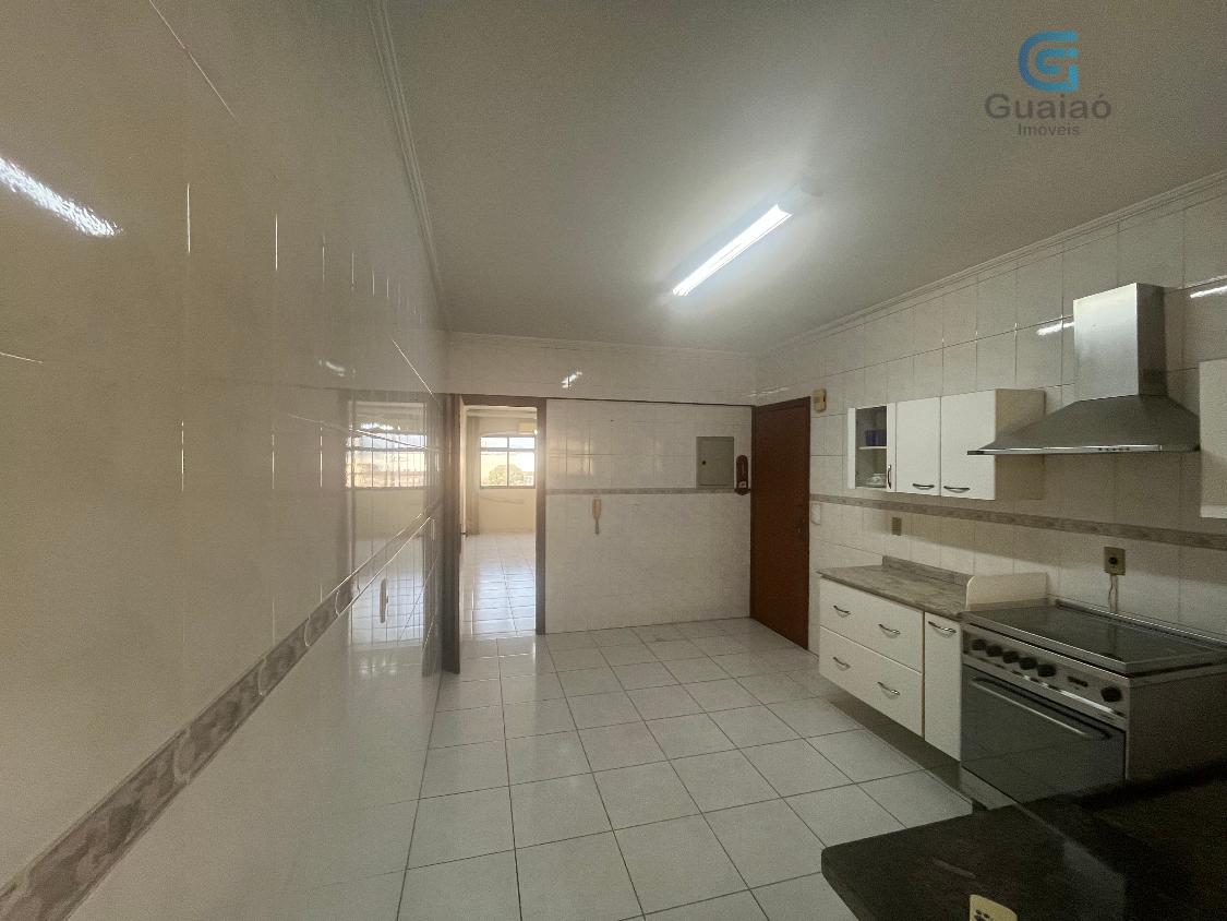 Apartamento para alugar com 2 quartos, 100m² - Foto 7