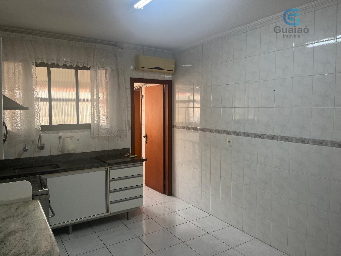 Apartamento para alugar com 2 quartos, 100m² - Foto 5