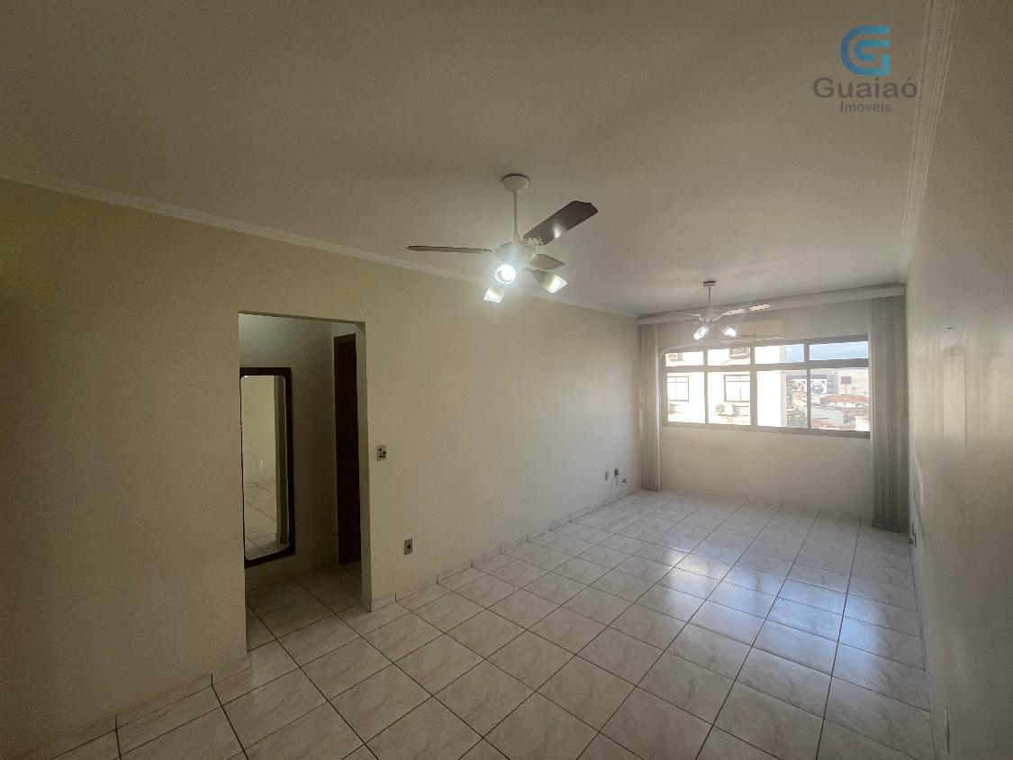 Apartamento para alugar com 2 quartos, 100m² - Foto 2