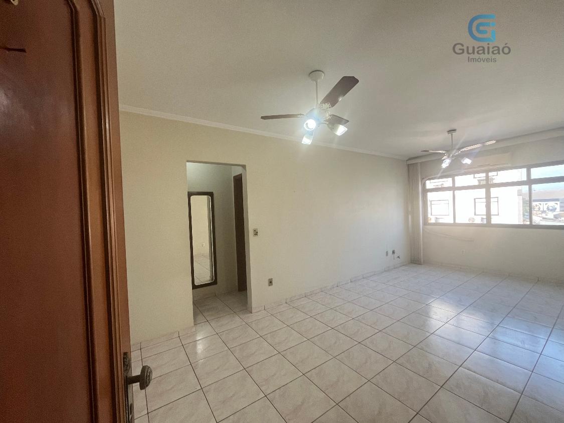 Apartamento para alugar com 2 quartos, 100m² - Foto 1