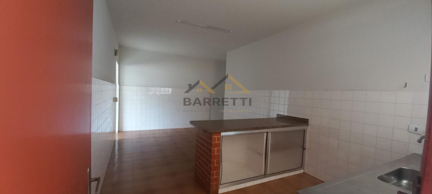 Casa para alugar com 3 quartos, 120m² - Foto 12