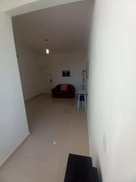 Apartamento à venda com 2 quartos, 80m² - Foto 3