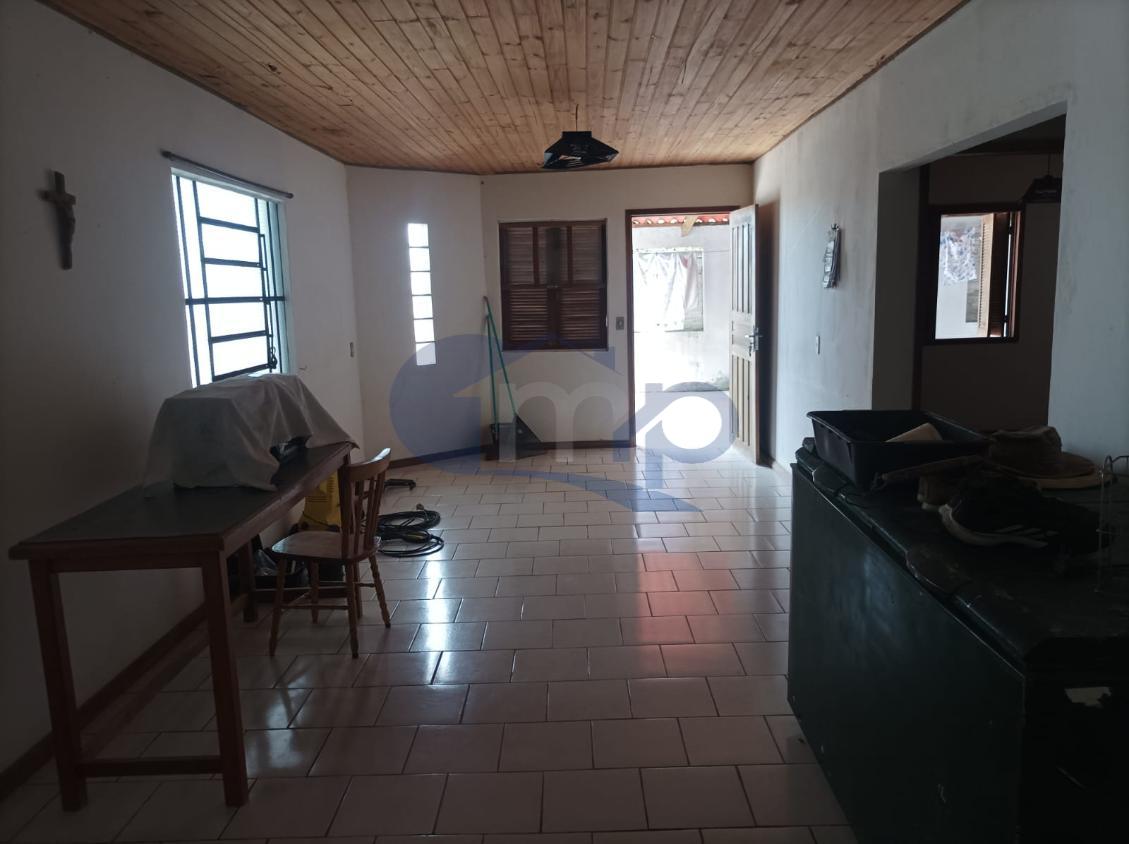 Casa à venda com 2 quartos, 150m² - Foto 26