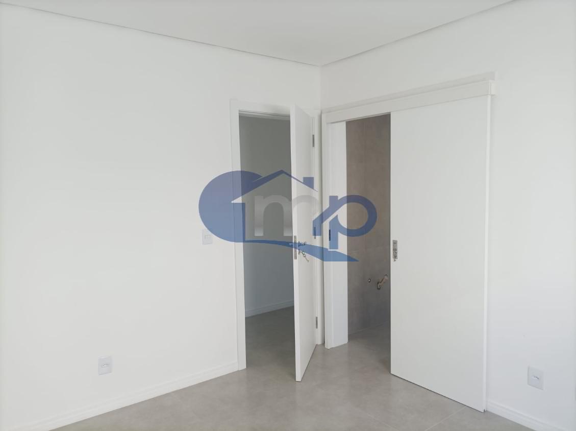 Casa à venda com 3 quartos, 110m² - Foto 25