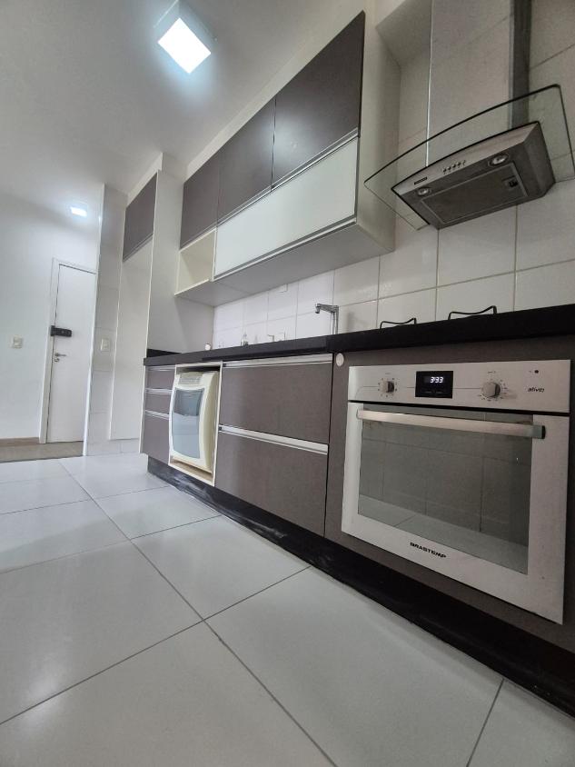 Apartamento à venda com 3 quartos, 83m² - Foto 9