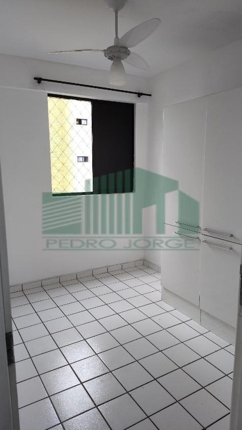 Apartamento à venda com 3 quartos, 60m² - Foto 13