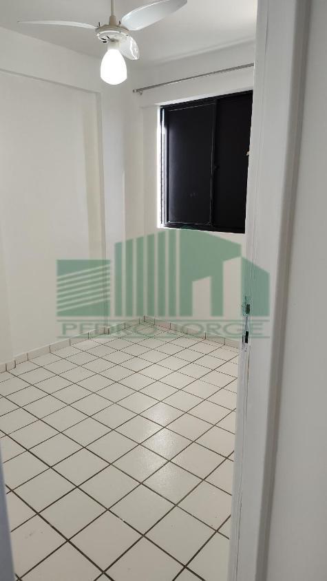 Apartamento à venda com 3 quartos, 60m² - Foto 11