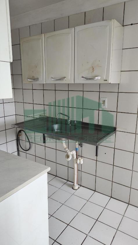 Apartamento à venda com 3 quartos, 60m² - Foto 7