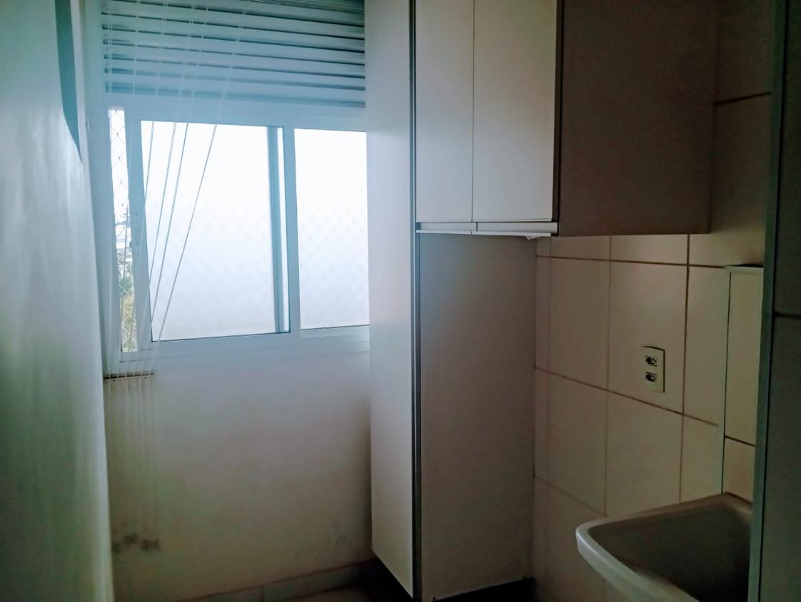 Apartamento à venda com 2 quartos, 65m² - Foto 27