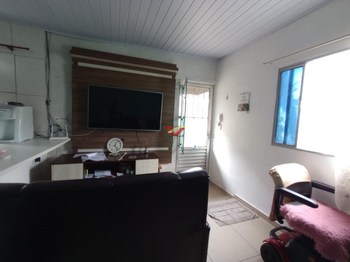 Casa à venda com 2 quartos, 297m² - Foto 8