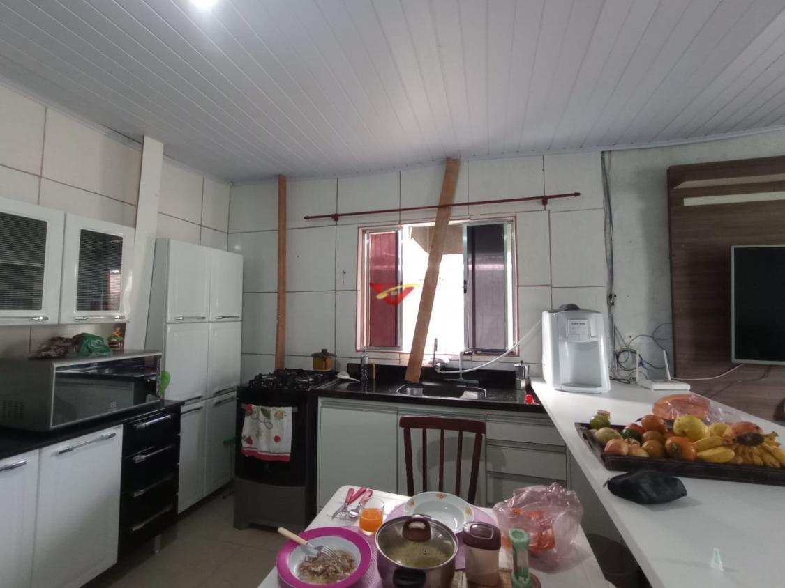 Casa à venda com 2 quartos, 297m² - Foto 10