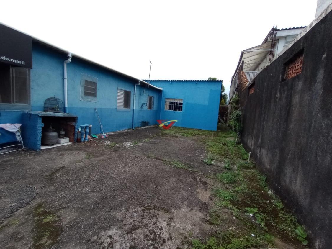 Casa à venda com 2 quartos, 297m² - Foto 3