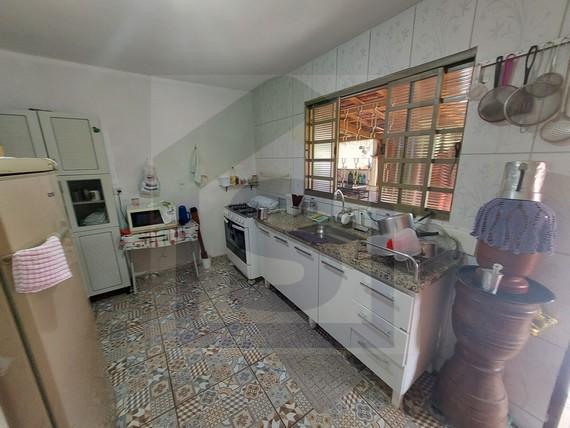 Fazenda à venda com 3 quartos, 900m² - Foto 30