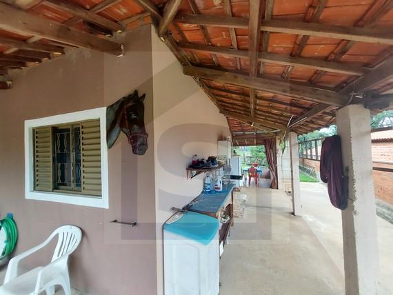 Fazenda à venda com 3 quartos, 900m² - Foto 6