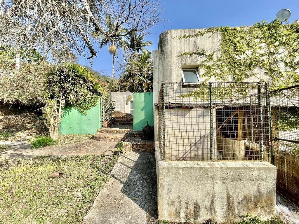 Casa à venda e aluguel com 3 quartos, 300m² - Foto 17