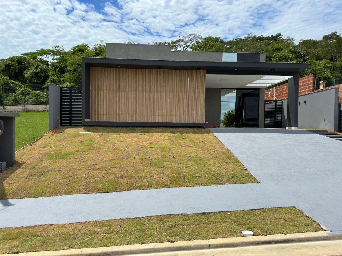 Casa de Condomínio à venda com 3 quartos, 184m² - Foto 1