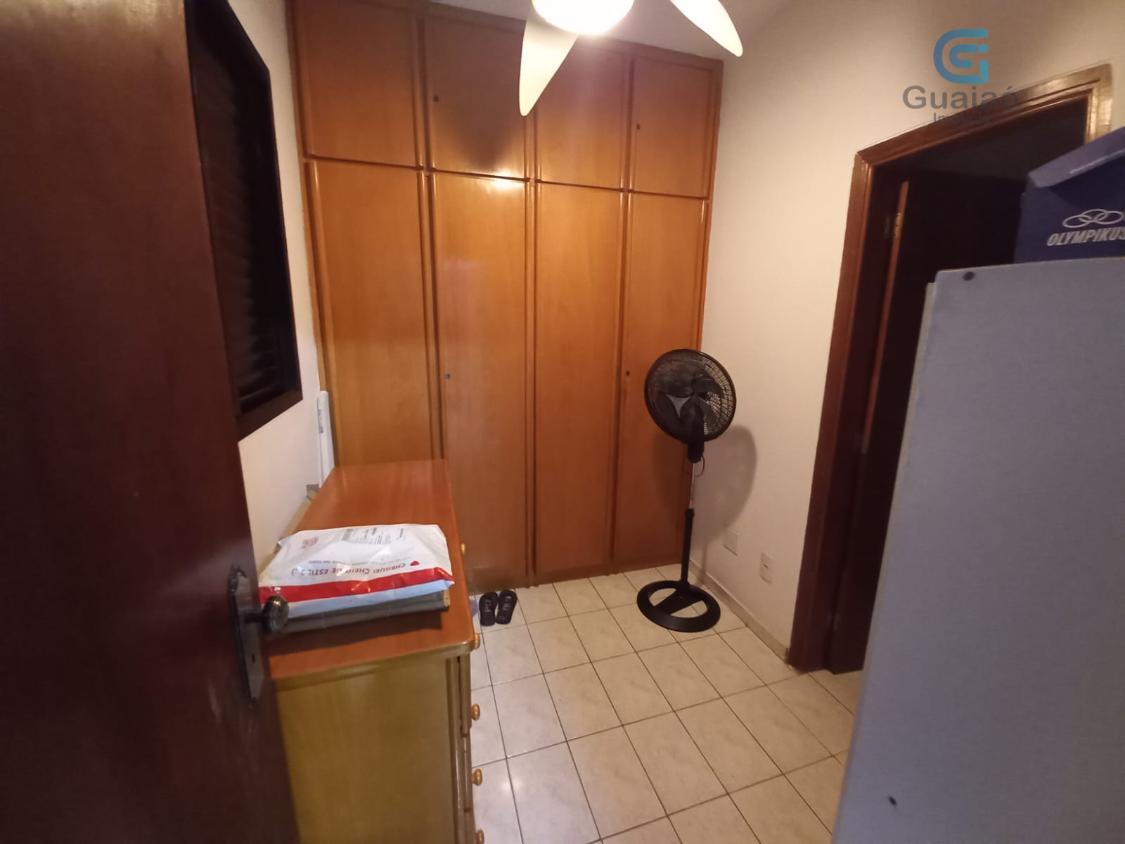 Apartamento à venda com 3 quartos, 138m² - Foto 11