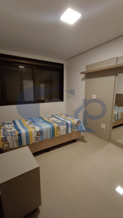 Apartamento à venda com 3 quartos, 114m² - Foto 13