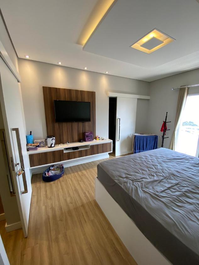 Casa à venda com 4 quartos, 291m² - Foto 17