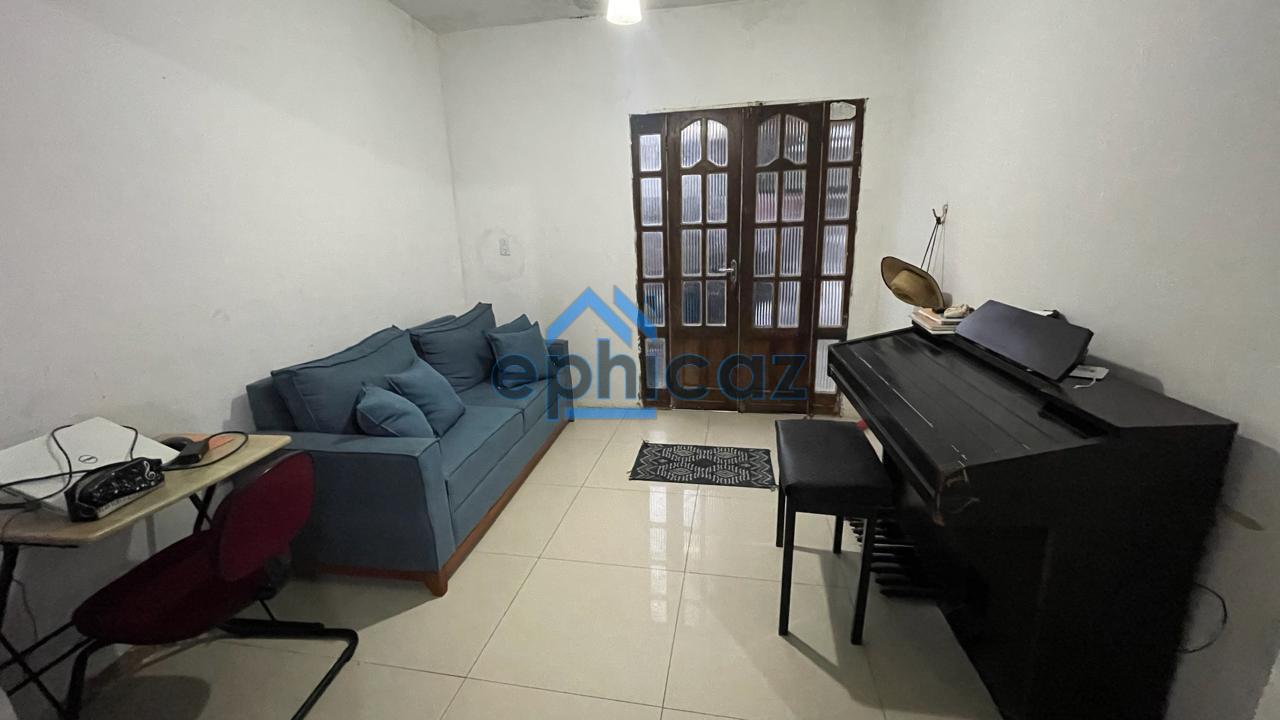 Casa à venda com 3 quartos, 71m² - Foto 4