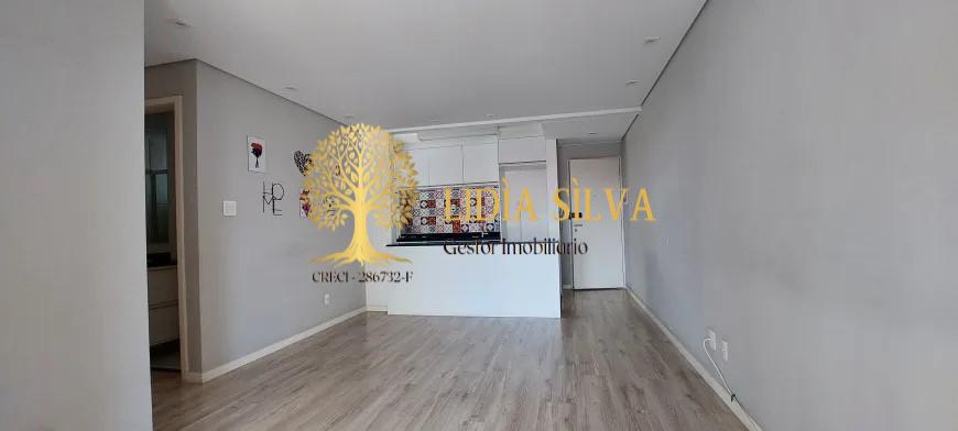 Apartamento à venda com 3 quartos, 69m² - Foto 2