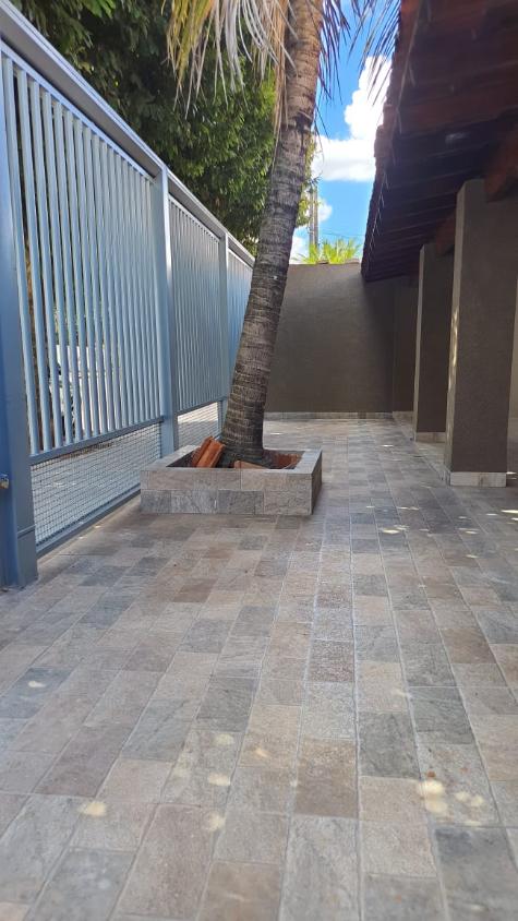 Casa, 3 quartos, 210 m² - Foto 1