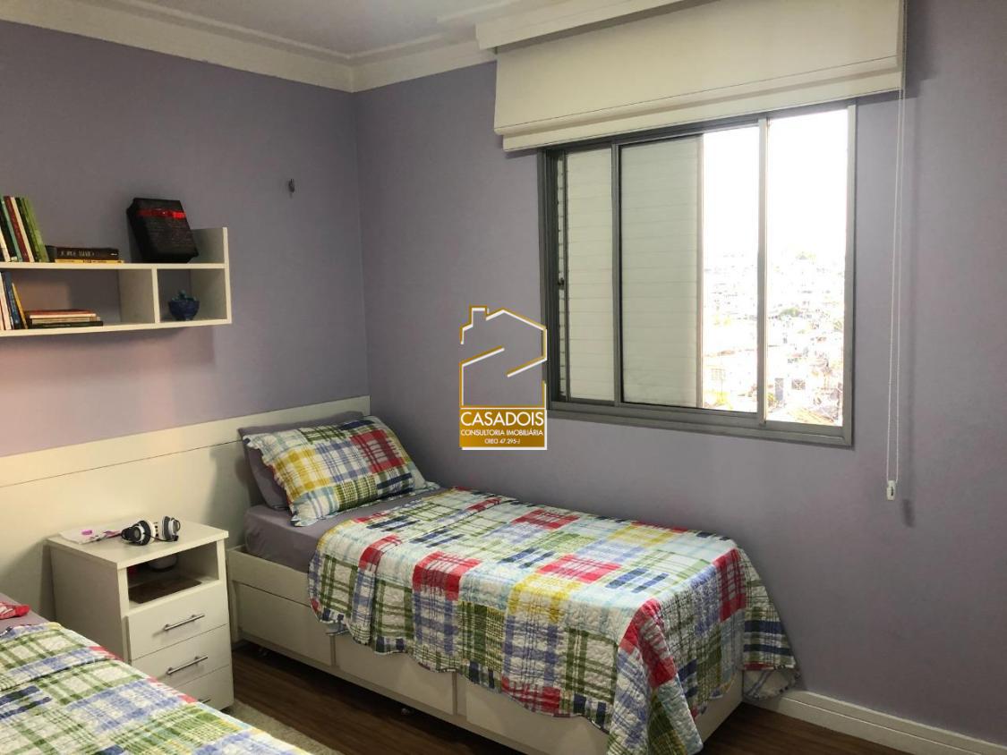 Apartamento à venda com 2 quartos, 65m² - Foto 12