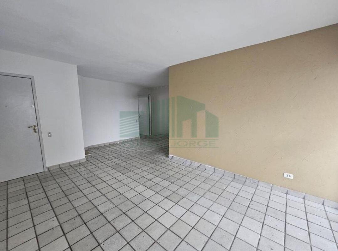 Apartamento à venda com 3 quartos, 93m² - Foto 3