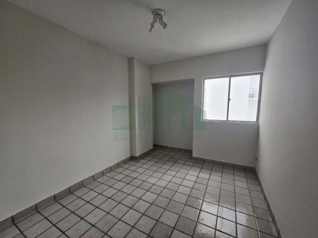 Apartamento à venda com 3 quartos, 93m² - Foto 9