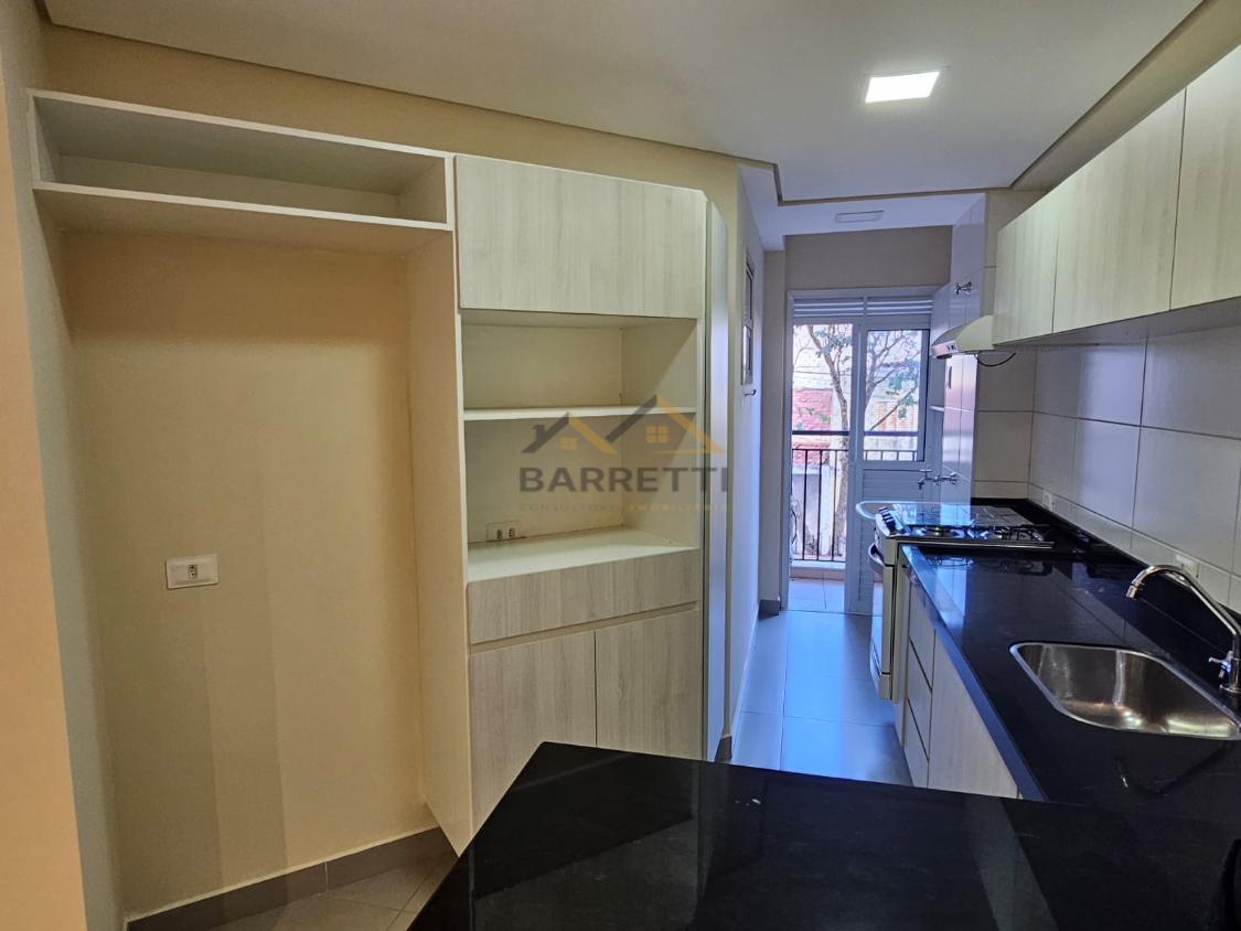 Apartamento à venda com 2 quartos, 68m² - Foto 1