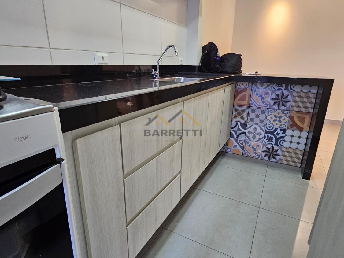 Apartamento à venda com 2 quartos, 68m² - Foto 5