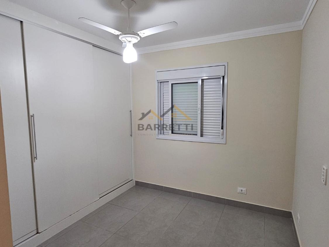 Apartamento à venda com 2 quartos, 68m² - Foto 9