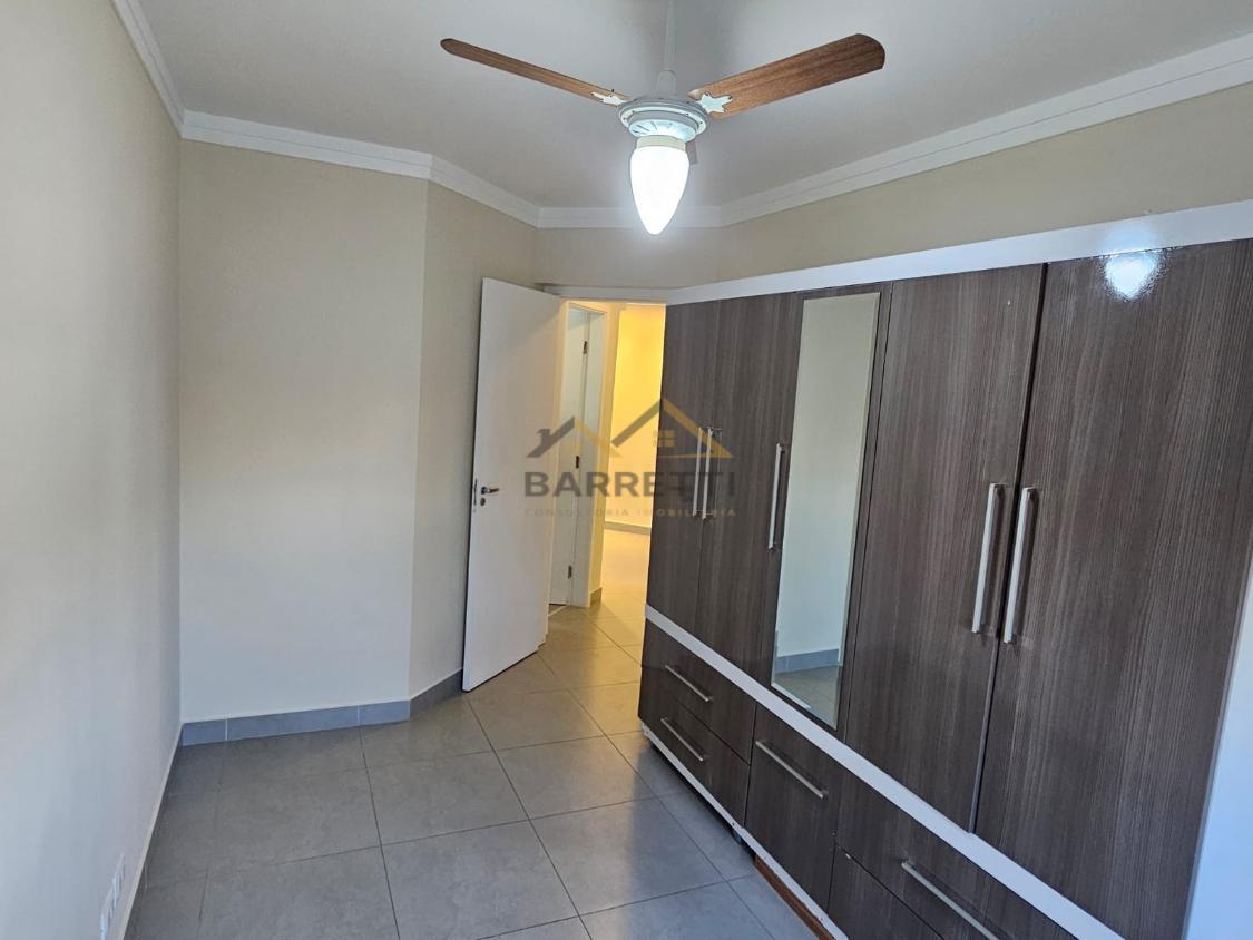 Apartamento à venda com 2 quartos, 68m² - Foto 11