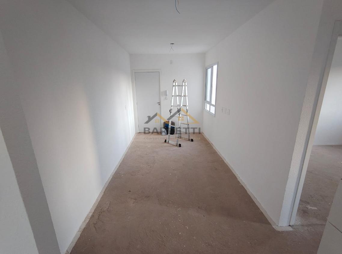 Apartamento à venda com 2 quartos, 46m² - Foto 4