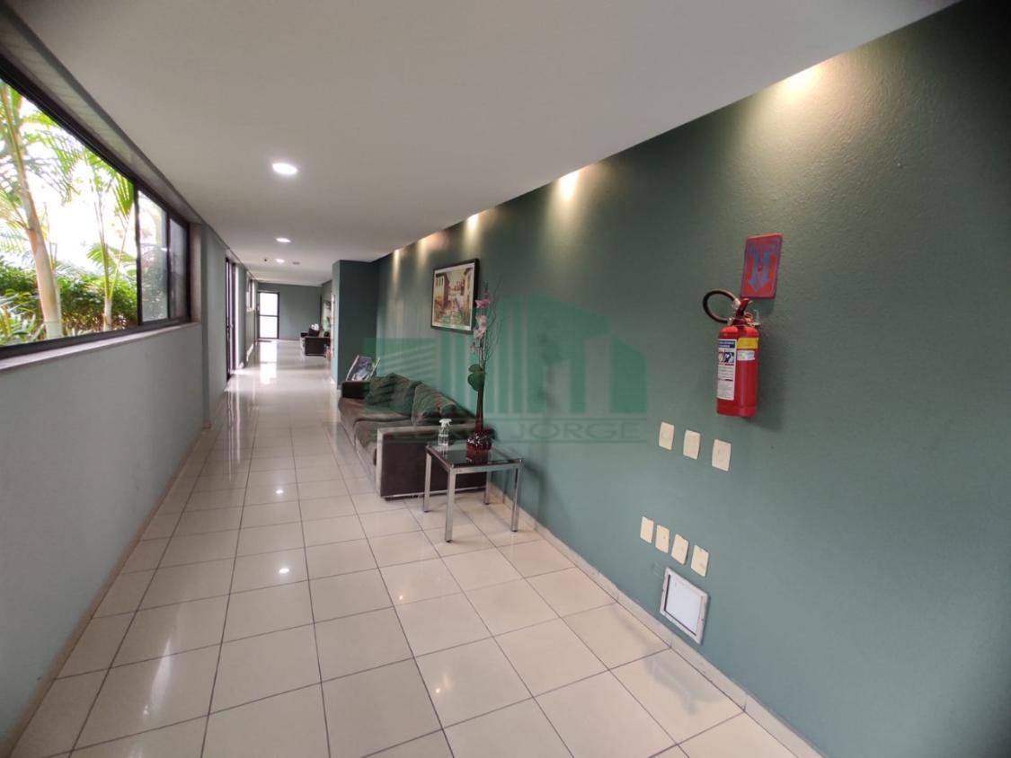 Apartamento à venda com 3 quartos, 76m² - Foto 11