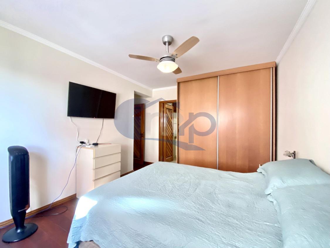 Apartamento à venda com 3 quartos, 161m² - Foto 31