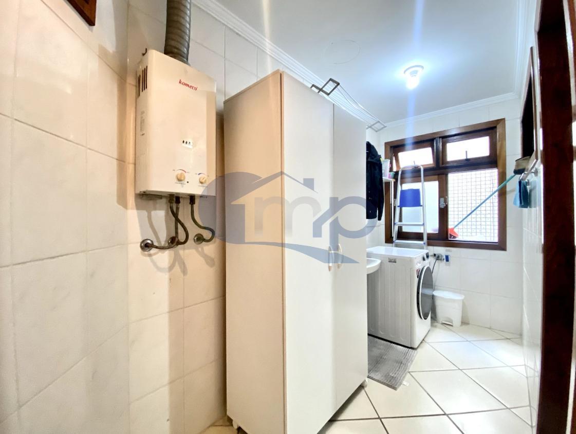 Apartamento à venda com 3 quartos, 161m² - Foto 33