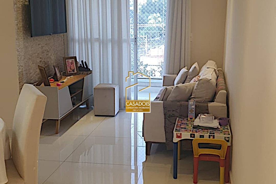 Apartamento à venda com 3 quartos, 73m² - Foto 1